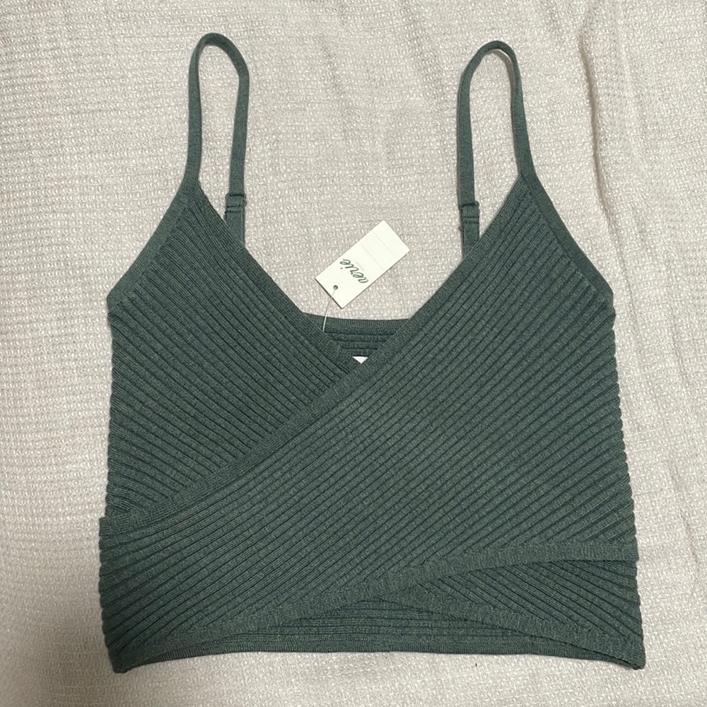 Aerie Olive Green Crop Top Size Small